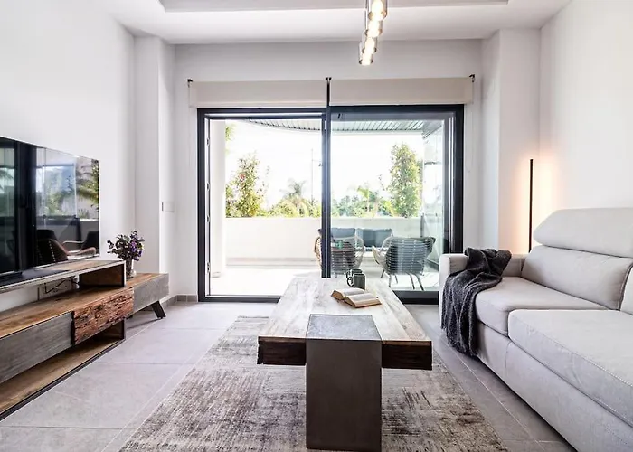 Costa Del Sol Violeta By Freshlanding