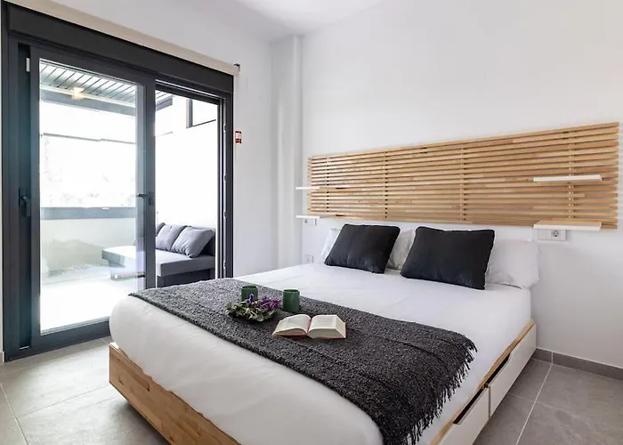 Costa Del Sol Violeta By Freshlanding